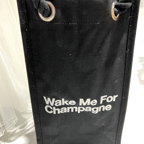 Champagne bottle bags NWT - Picture 9 of 10